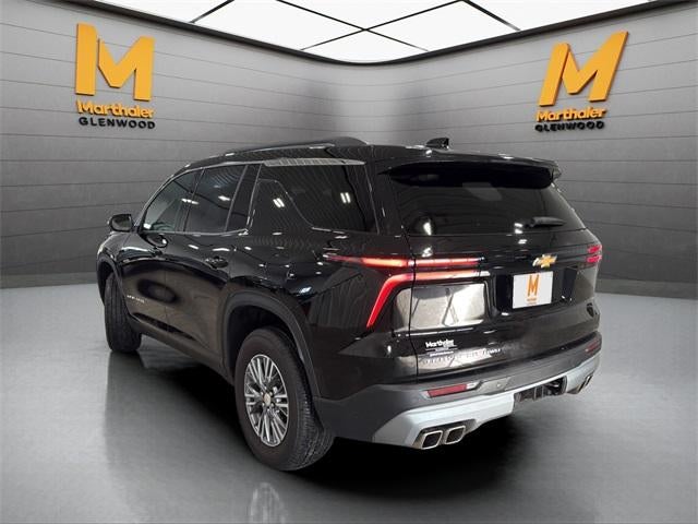 2025 Chevrolet Traverse LT w/2LT