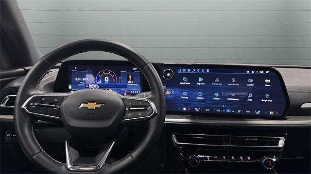 2025 Chevrolet Traverse LT w/2LT