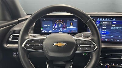 2025 Chevrolet Traverse LT w/2LT