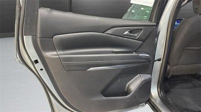 2025 Chevrolet Traverse LT w/2LT