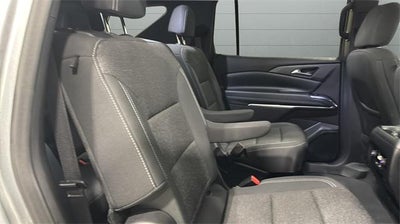 2025 Chevrolet Traverse LT w/2LT