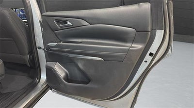 2025 Chevrolet Traverse LT w/2LT