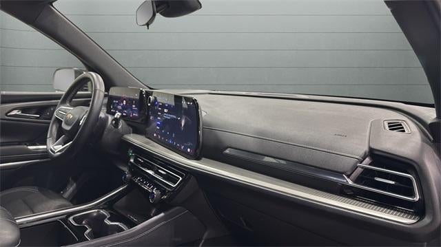 2025 Chevrolet Traverse LT w/2LT