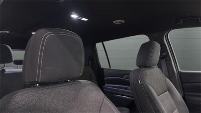 2025 Chevrolet Traverse LT w/2LT