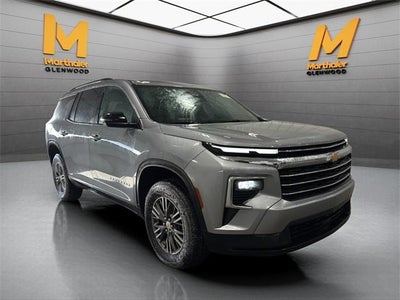 2025 Chevrolet Traverse LT w/2LT