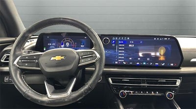 2025 Chevrolet Traverse LT w/2LT