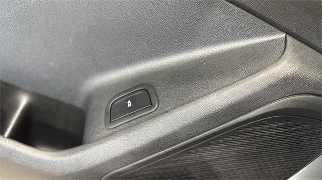 2025 Chevrolet Traverse LT w/2LT