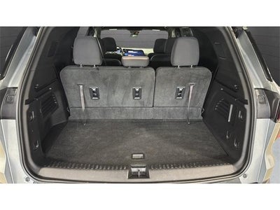 2025 Chevrolet Traverse LT w/2LT