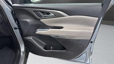 2025 Chevrolet Traverse LT w/2LT