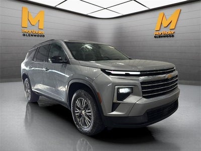 2025 Chevrolet Traverse LT w/2LT