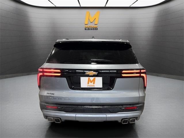 2025 Chevrolet Traverse LT w/2LT