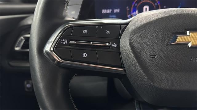 2025 Chevrolet Traverse LT w/2LT