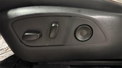 2025 Chevrolet Traverse LT w/2LT