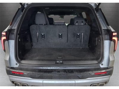 2025 Chevrolet Traverse LT w/2LT