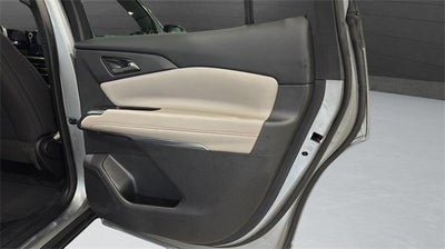 2025 Chevrolet Traverse LT w/2LT