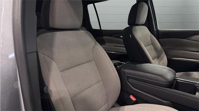 2025 Chevrolet Traverse LT w/2LT