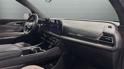 2025 Chevrolet Traverse LT w/2LT