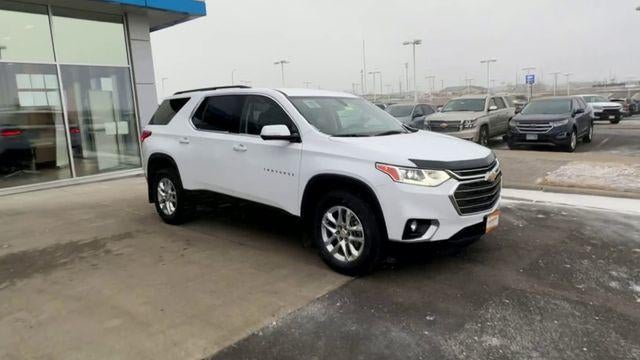 Used 2019 Chevrolet Traverse 3LT with VIN 1GNEVHKW0KJ218984 for sale in Glenwood, Minnesota