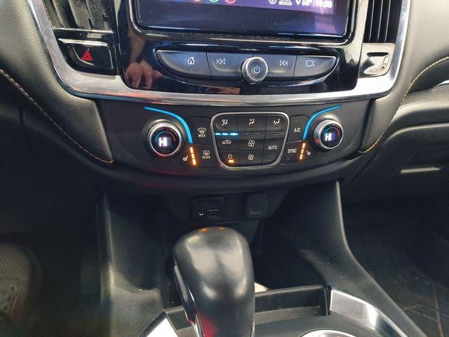 2021 Chevrolet Traverse AWD 2LT