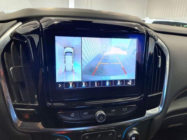 2021 Chevrolet Traverse AWD 2LT