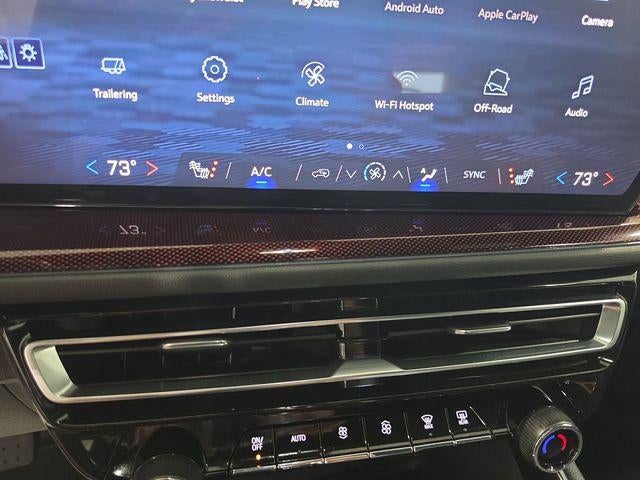 2025 Chevrolet Traverse Z71