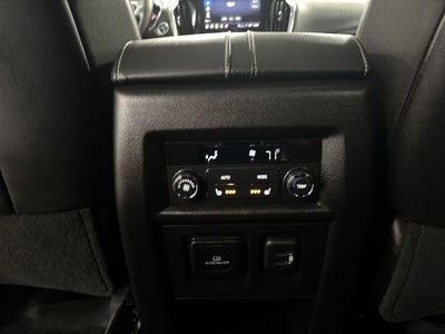 2023 Chevrolet Traverse Base