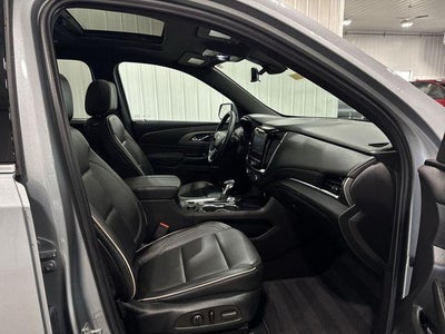 2023 Chevrolet Traverse Base