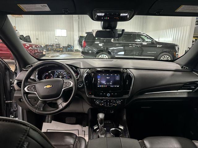2023 Chevrolet Traverse Base