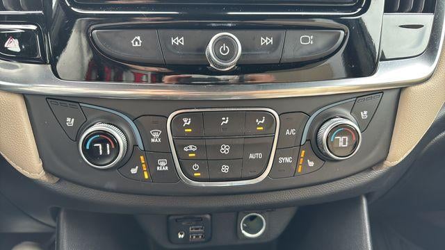 2023 Chevrolet Traverse Base