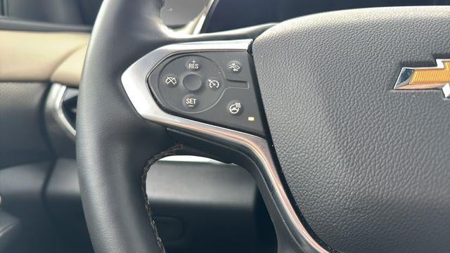 2023 Chevrolet Traverse Base