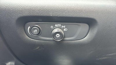 2023 Chevrolet Traverse Base