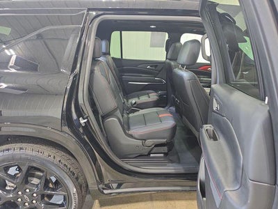 2025 Chevrolet Traverse RS w/2RS