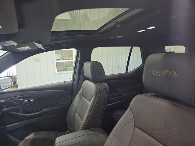 2023 Chevrolet Traverse AWD 2LZ