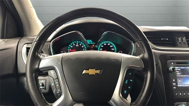 2017 Chevrolet Traverse AWD 2LT