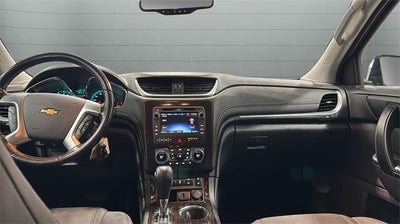 2017 Chevrolet Traverse AWD 2LT