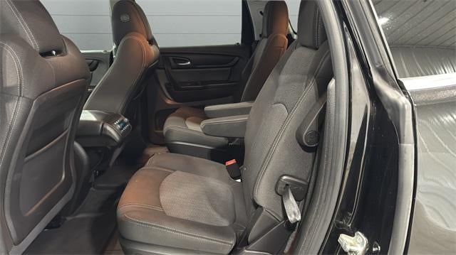 2017 Chevrolet Traverse AWD 2LT