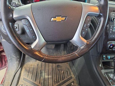 2017 Chevrolet Traverse AWD 2LT