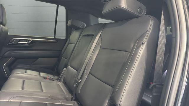 2025 Chevrolet Suburban 4WD Z71