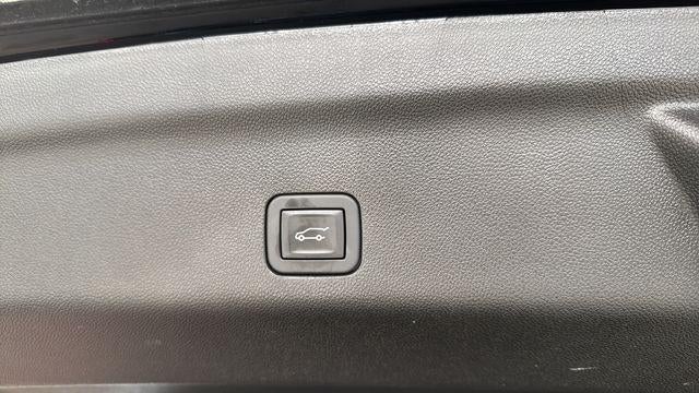 2025 Chevrolet Suburban 4WD Z71