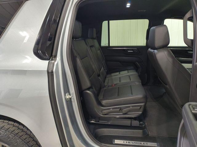 2025 Chevrolet Suburban 4WD Z71