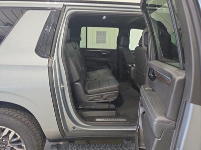 2025 Chevrolet Suburban 4WD Z71