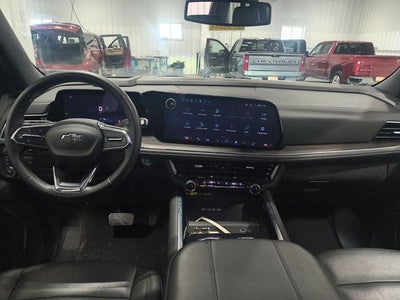 2025 Chevrolet Suburban 4WD Z71