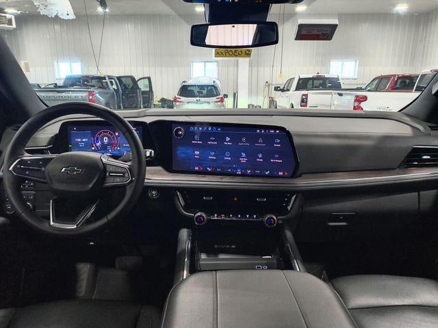 2025 Chevrolet Suburban 4WD Z71