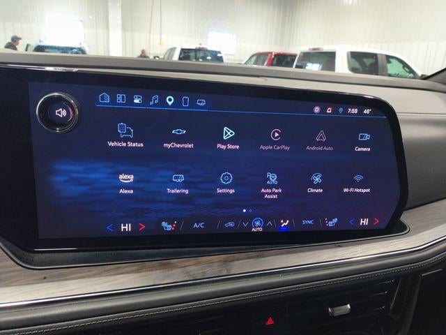 2025 Chevrolet Suburban 4WD Z71
