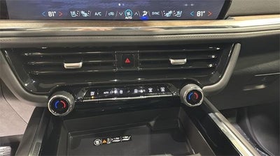 2025 Chevrolet Suburban 4WD High Country