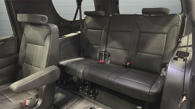 2025 Chevrolet Suburban 4WD High Country
