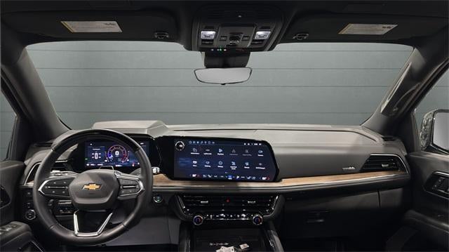 2025 Chevrolet Suburban 4WD High Country