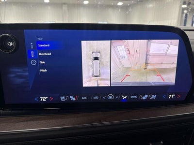 2025 Chevrolet Suburban 4WD High Country