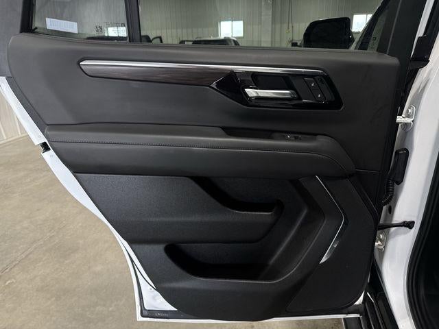 2025 Chevrolet Tahoe 4WD LT