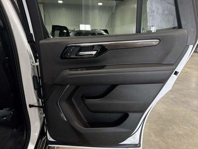 2025 Chevrolet Tahoe 4WD LT
